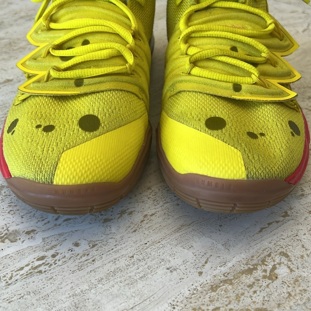 Nike SpongeBob SquarePants yellow 6.5 Big Boy sneaker Kyrie - Picture 13 of 16